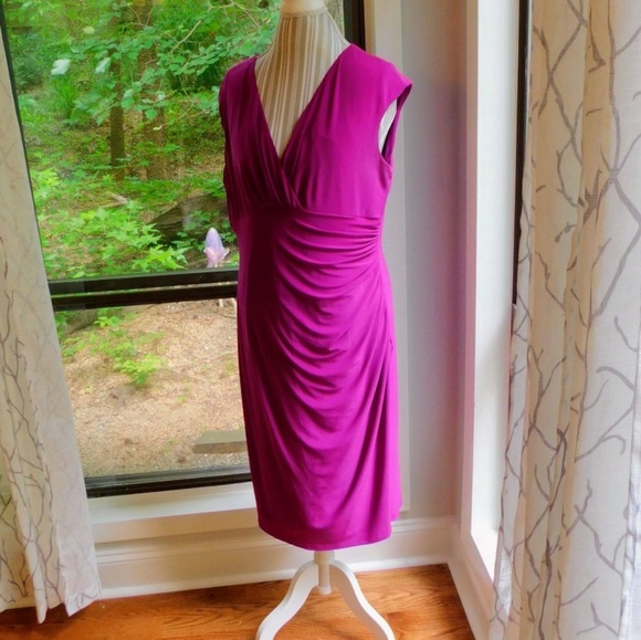 Dresses & Skirts - 💞 NY&C Purple cocktail dress.